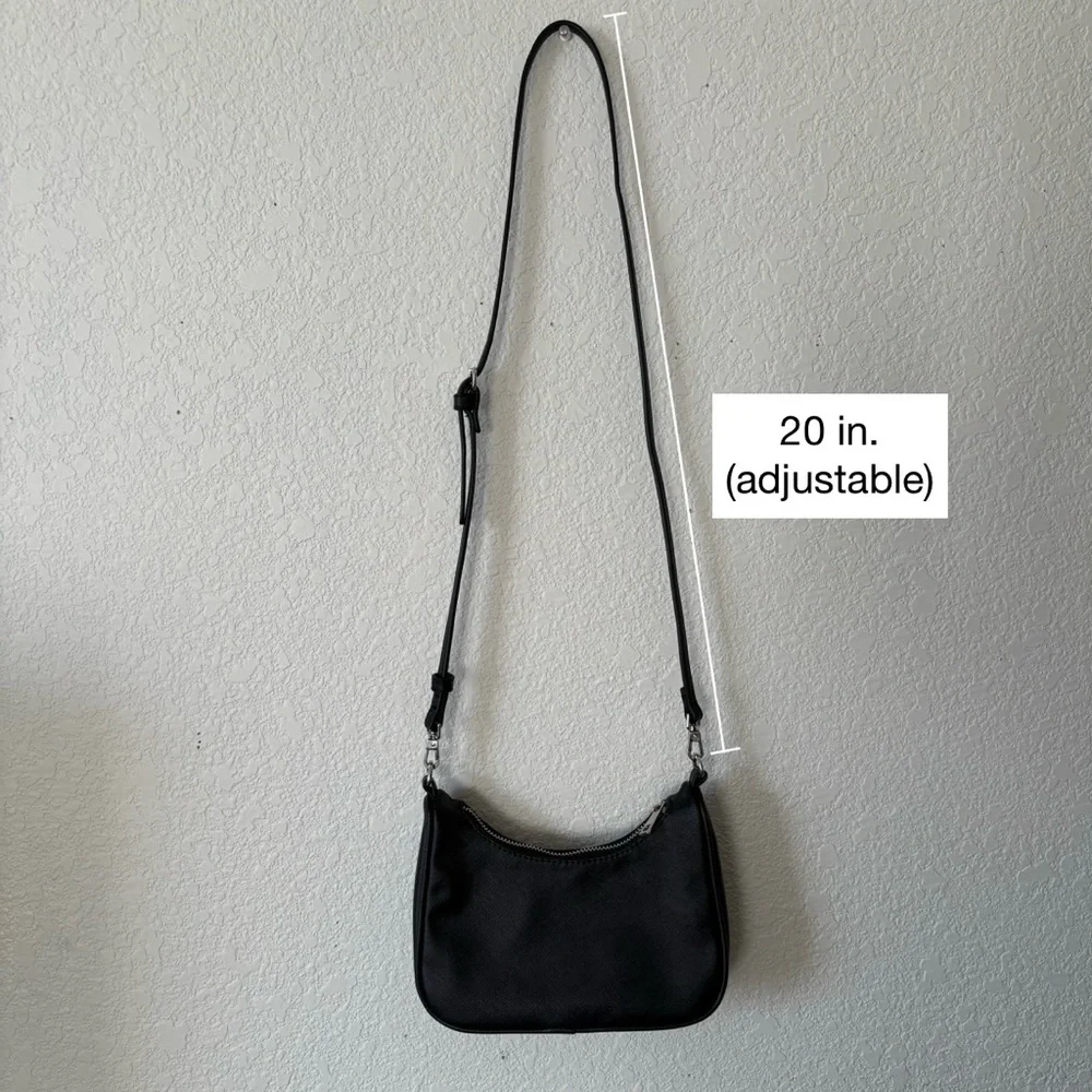 Forever 21 Black Crossbody Bag Purse Small Compact Size With Adjustable Strap